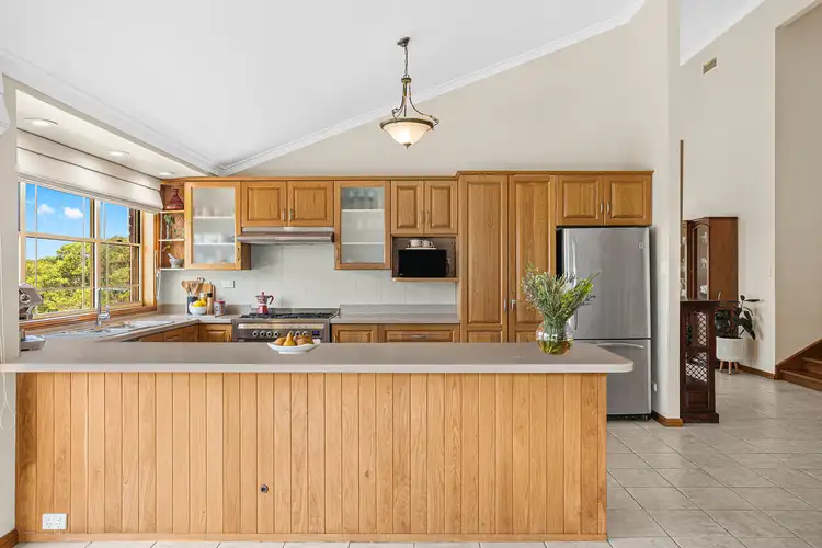 Fifth view of Homely house listing, 10 Jordon Place, Balgownie NSW 2519