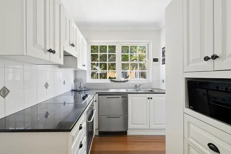 Fourth view of Homely apartment listing, 4/8 Major Street, Coogee NSW 2034
