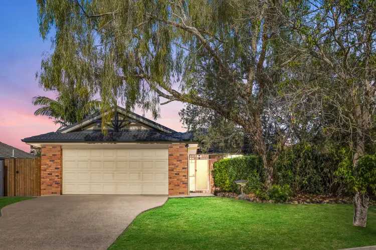33 Regency Drive, Regents Park QLD 4118