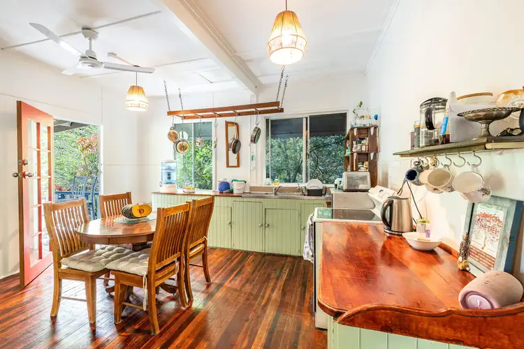 14 Rifle Range Road, Mount Marlow QLD 4800