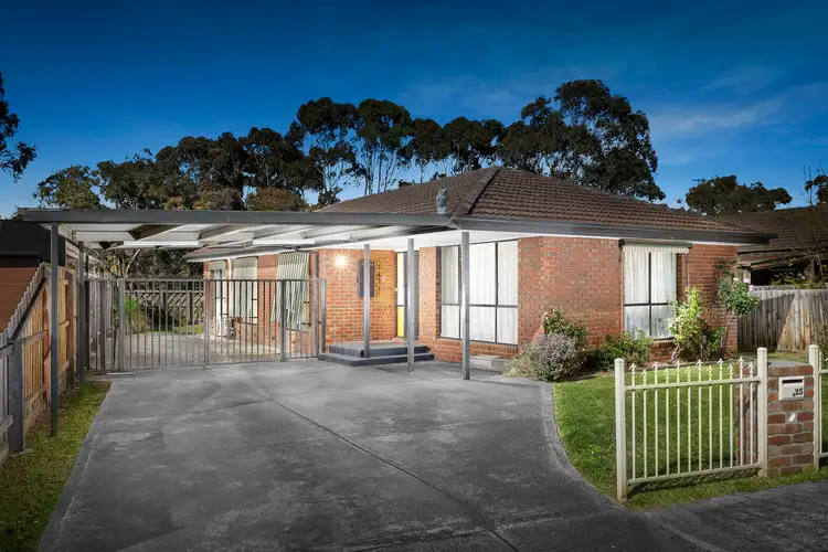 25 Jasmine Drive, Mill Park VIC 3082