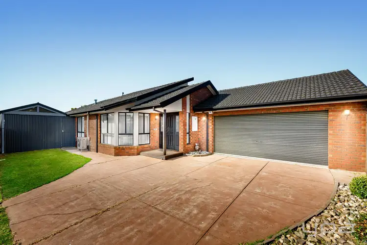 8 Elbe Close, Werribee VIC 3030