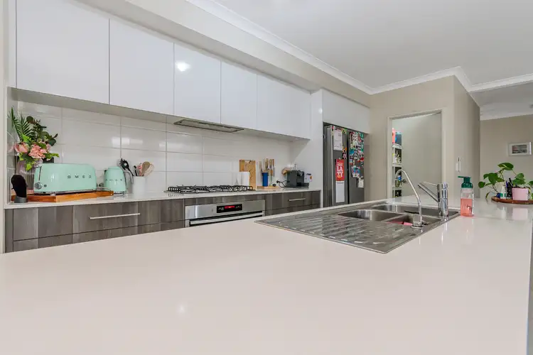 Sixth view of Homely house listing, 6 Wintergreen Crescent, Treeby WA 6164