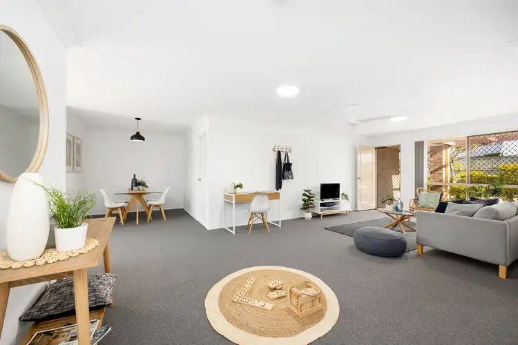 4/11 Thornlake Court, Tingalpa QLD 4173
