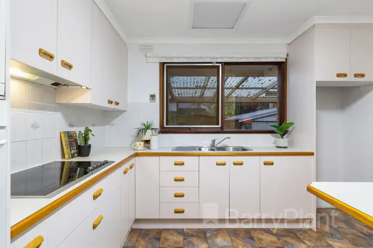 Fourth view of Homely house listing, 5 Barry Court, Scoresby VIC 3179