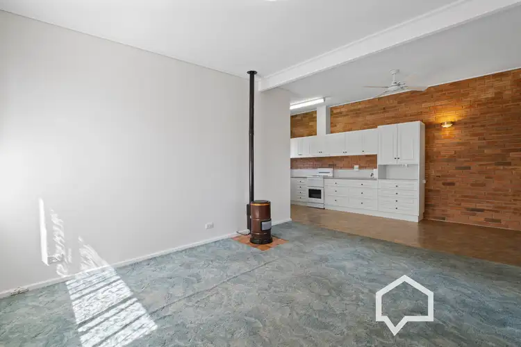 Fifth view of Homely unit listing, 127 Panton Street, Golden Square VIC 3555