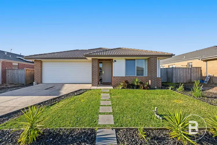 14 Banff Road, Winter Valley VIC 3358