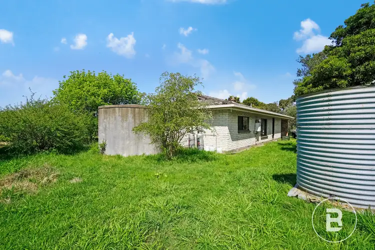 24 Mackrell Road, Dereel VIC 3352