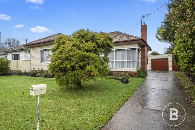 7 Williams Street, Wendouree VIC 3355