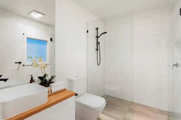 Fourth view of Homely villa listing, 3/24 Henrietta Street, Hawthorn VIC 3122