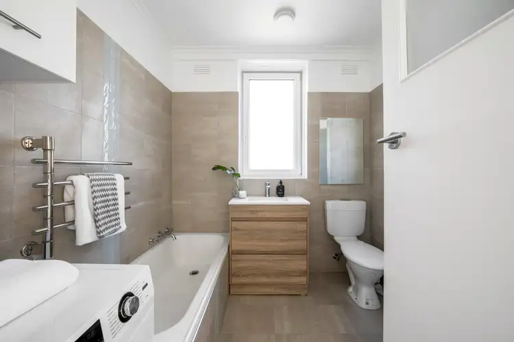 Sixth view of Homely apartment listing, 17/9 Lisson Grove, Hawthorn VIC 3122