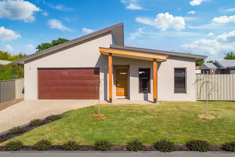 5 Avoca Court, Mansfield VIC 3722