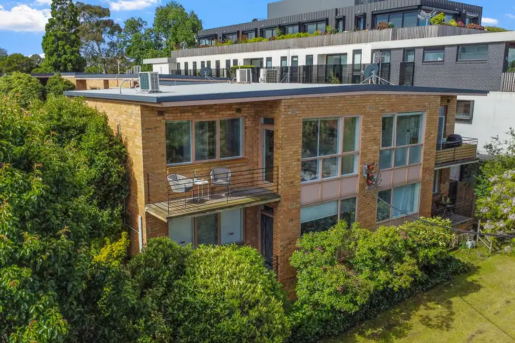 Main view of Homely apartment listing, 9/19 Riversdale Road, Hawthorn VIC 3122