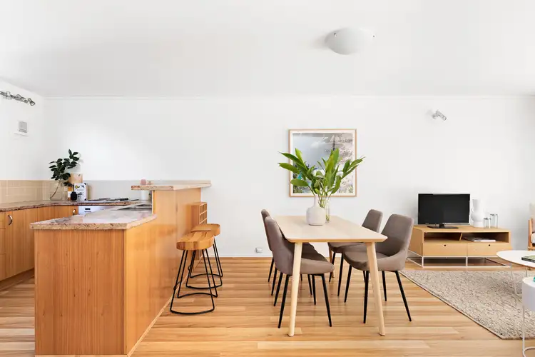 Fourth view of Homely townhouse listing, 2/13 Kent Street, Kew VIC 3101