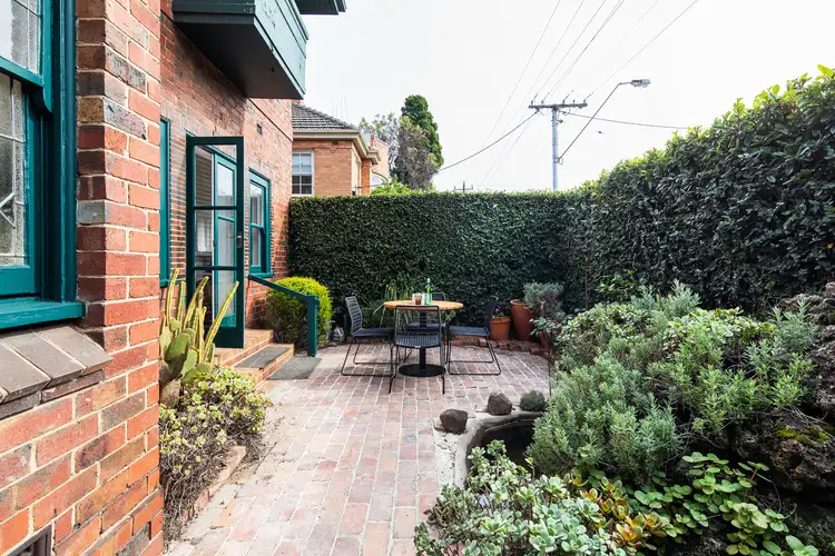 Third view of Homely apartment listing, 1/18 Riversdale Road, Hawthorn VIC 3122