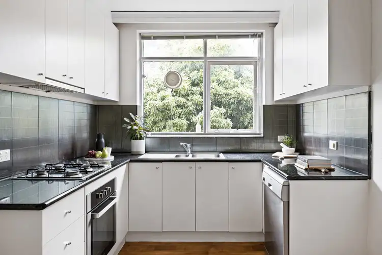 Fourth view of Homely apartment listing, 8/46 Disraeli Street, Kew VIC 3101