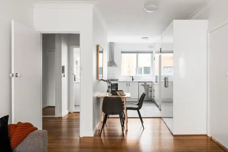 Third view of Homely apartment listing, 3/199 Auburn Road, Hawthorn VIC 3122