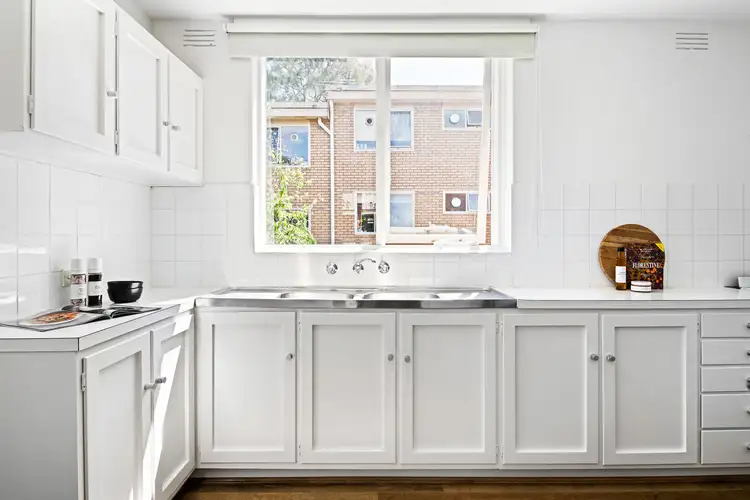 Fifth view of Homely apartment listing, 5/17 Auburn Grove, Hawthorn East VIC 3123