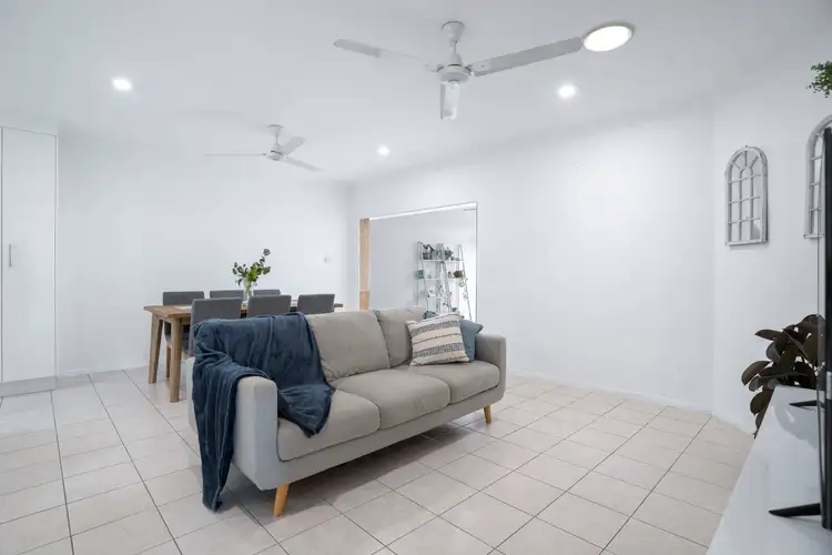 Fourth view of Homely villa listing, 8/190-194 Irene Street, Mooroobool QLD 4870