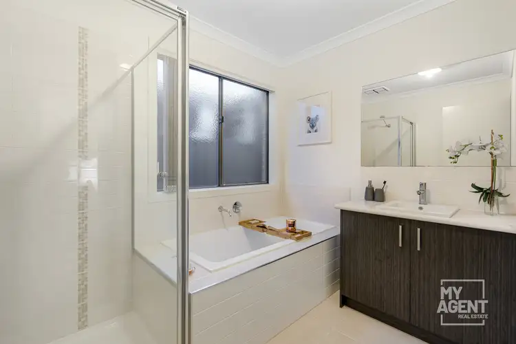 Fifth view of Homely house listing, 15 Froggitts Lane, Werribee VIC 3030