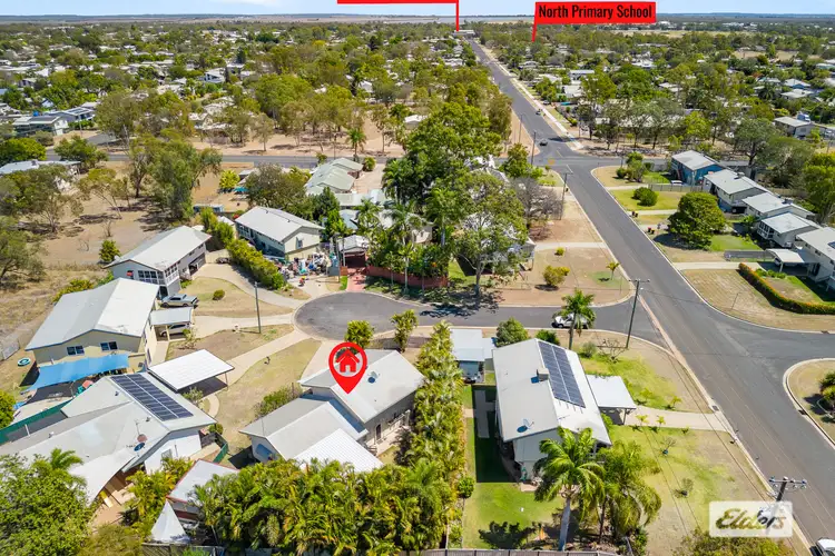 Second view of Homely house listing, 7 Lindeman Place, Emerald QLD 4720