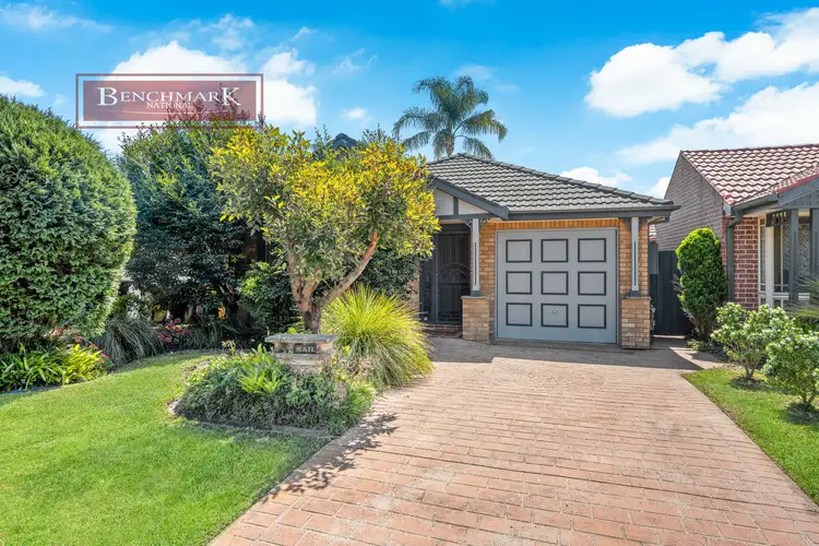 12 Chelsea Gardens Court, Wattle Grove NSW 2173