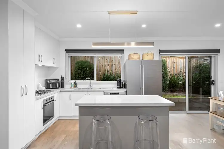 Fourth view of Homely house listing, 2/33 Winnetka Drive, Lilydale VIC 3140
