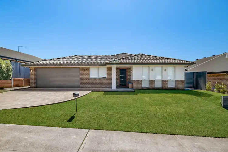 Main view of Homely house listing, 15 Torumba Circuit, Silverdale NSW 2752