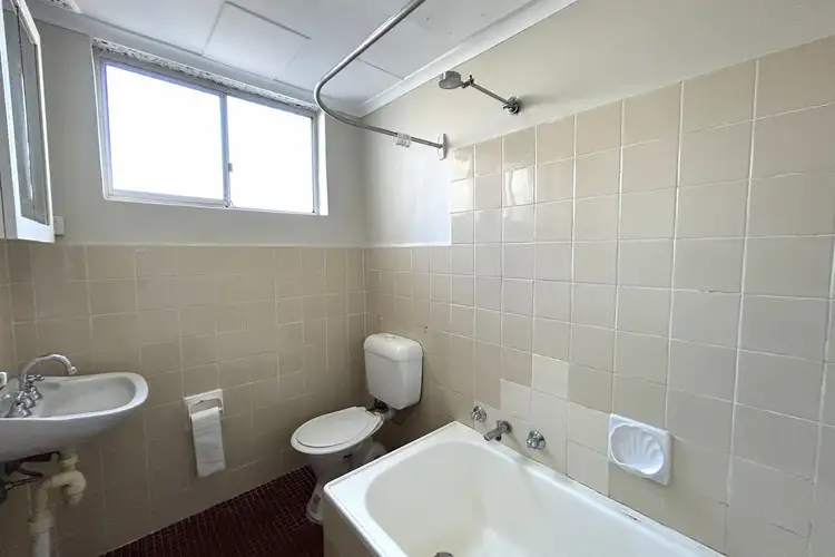 Fifth view of Homely apartment listing, 2/32 Garnet Street, Dulwich Hill NSW 2203