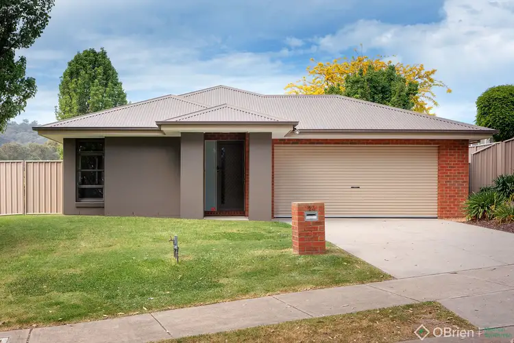 24 Mortimer Terrace, Leneva VIC 3691