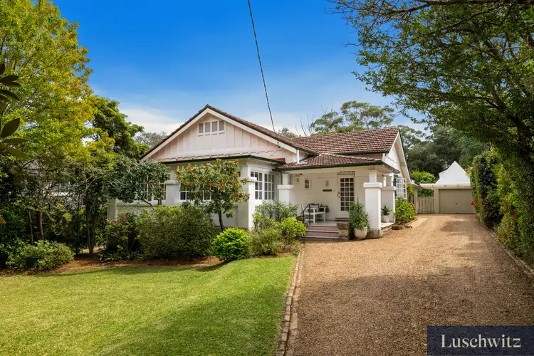 31 Bushlands Avenue, Gordon NSW 2072