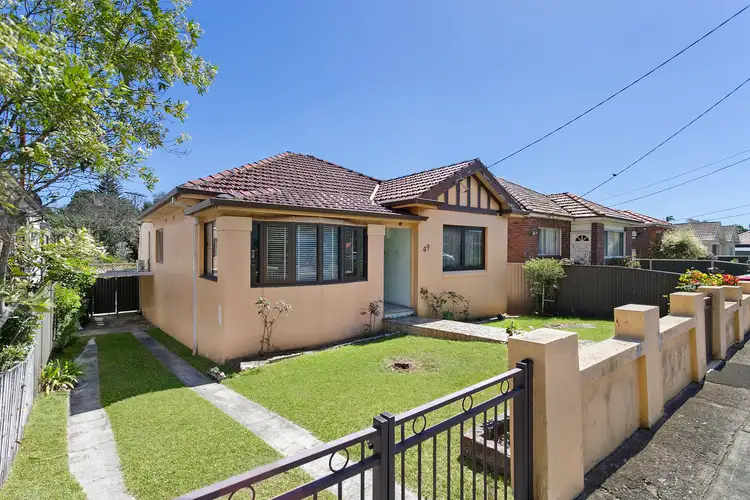 49 Vernon Avenue, Eastlakes NSW 2018