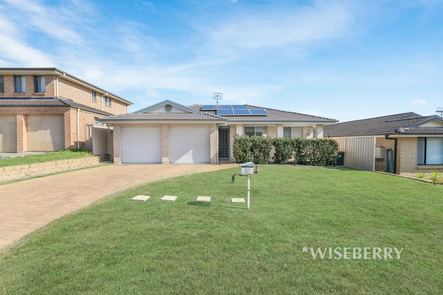 Main view of Homely house listing, 10 Hulda Road, Wadalba NSW 2259