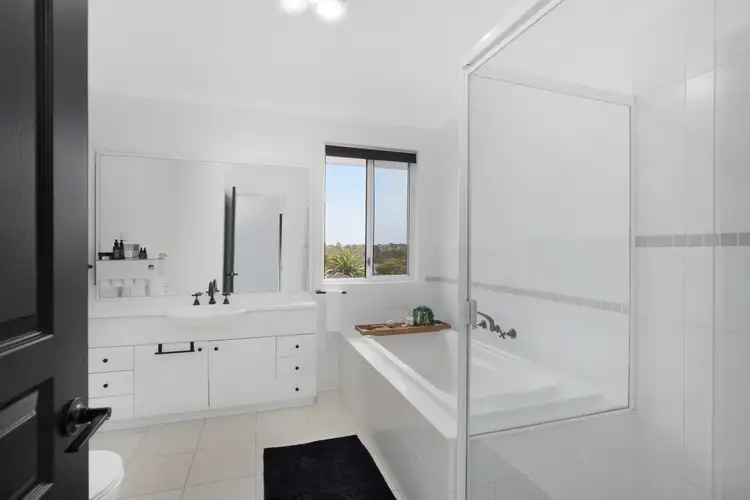 Sixth view of Homely house listing, 9 Highland Crescent, Hamlyn Terrace NSW 2259