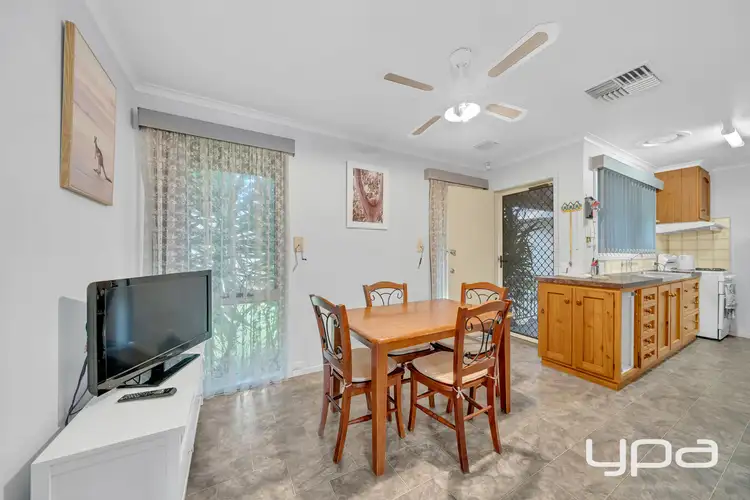 Seventh view of Homely house listing, 10 Ventnor Crescent, Coolaroo VIC 3048