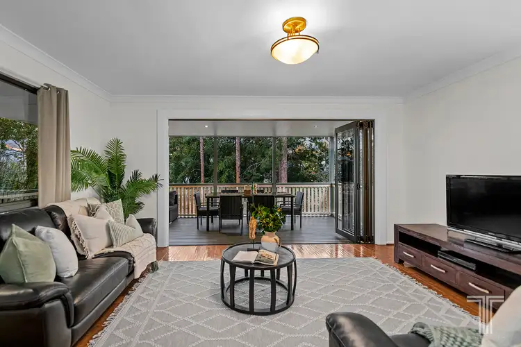 18 Glen Street, Coorparoo QLD 4151