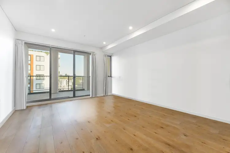 Third view of Homely studio listing, 305/904-914 Pacific Highway, Gordon NSW 2072