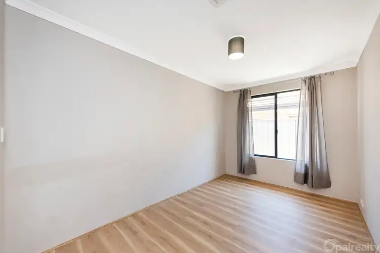 Sixth view of Homely house listing, 4 Savona Brace, Secret Harbour WA 6173