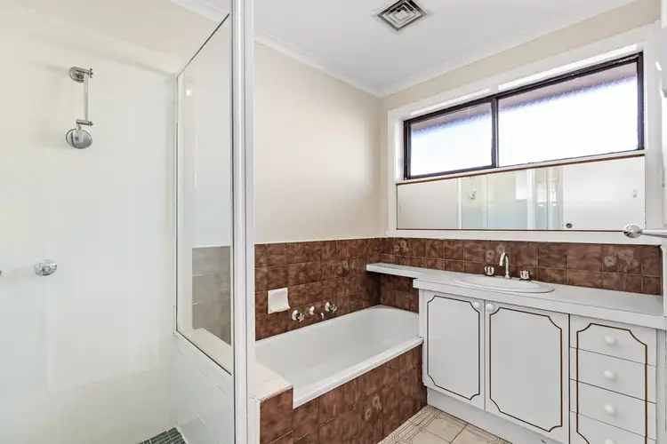 Fourth view of Homely house listing, 3 Ulmara Place, Keilor Downs VIC 3038