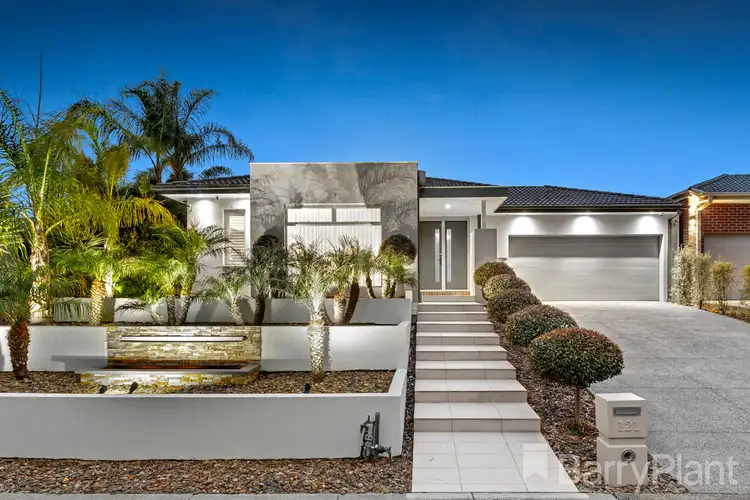 Second view of Homely house listing, 121 Queens Gardens, Bundoora VIC 3083
