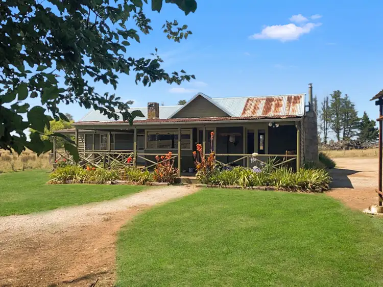 380 Mt Vincent Road