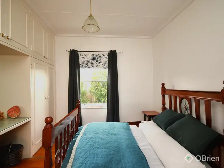 Fifth view of Homely house listing, 8 Anderson Street, Bairnsdale VIC 3875