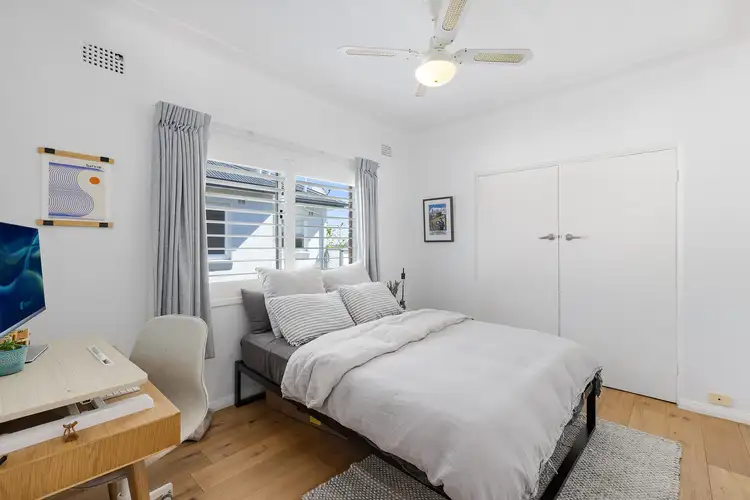 Fifth view of Homely apartment listing, 2/17 McDonald Street, Freshwater NSW 2096
