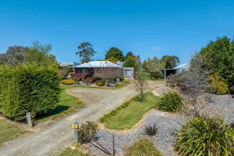 69 Wheeo Road, Crookwell NSW 2583