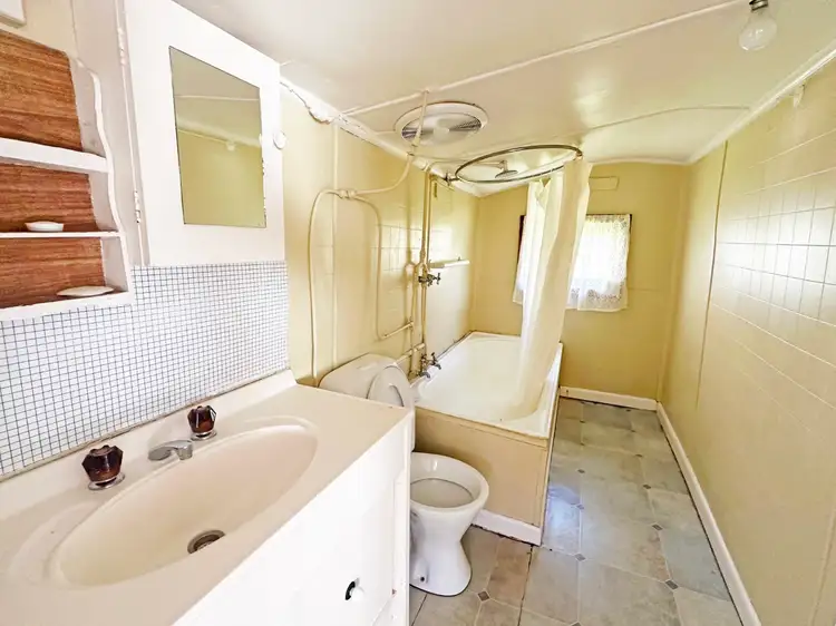 Fifth view of Homely house listing, 148 Edgar Street, Portland VIC 3305