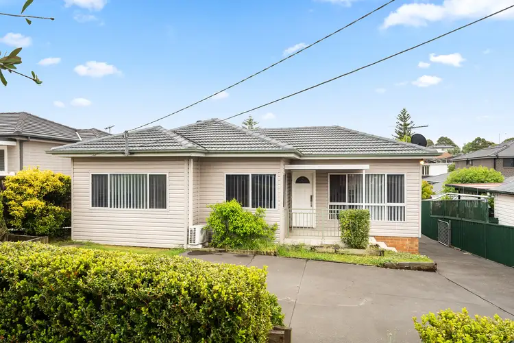 48+48A Lavinia Street, Seven Hills NSW 2147