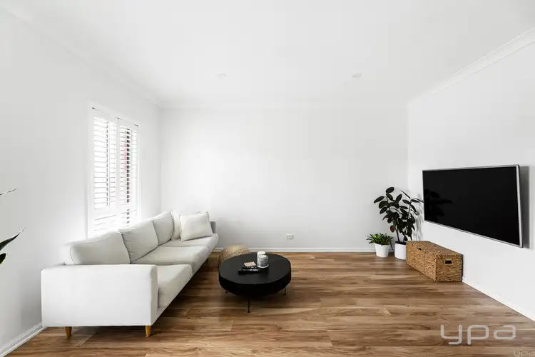 Third view of Homely house listing, 8 Alesia Court, Werribee VIC 3030