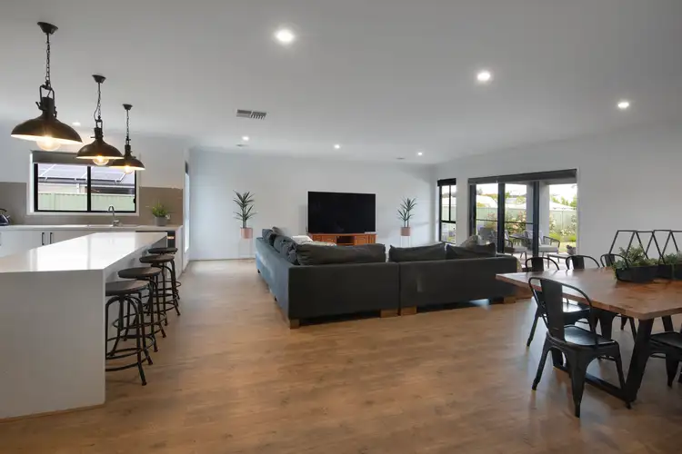 Sixth view of Homely house listing, 19 Argyll Drive, Junortoun VIC 3551