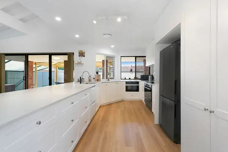 23 Damson Place, Elanora QLD 4221