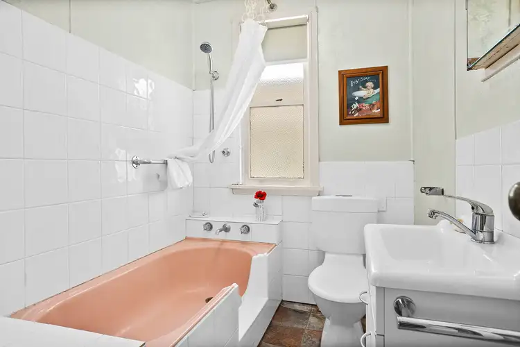 Fifth view of Homely house listing, 6 Venn Street, Berkeley NSW 2506